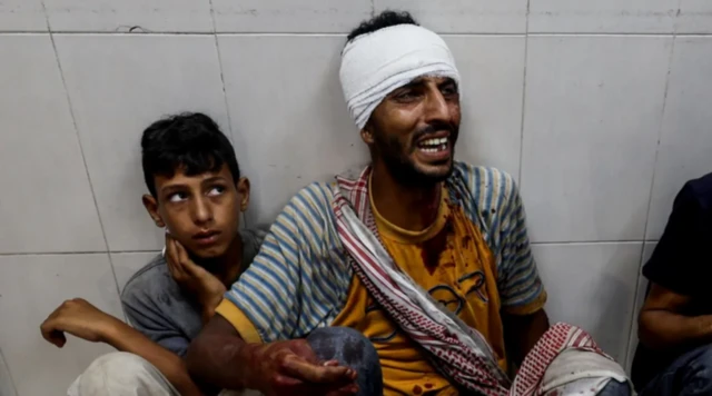 ગાઝામાં વિસ્થાપિતોના કૅમ્પ પર ઇઝરાયલનો હવાઈ હુમલો