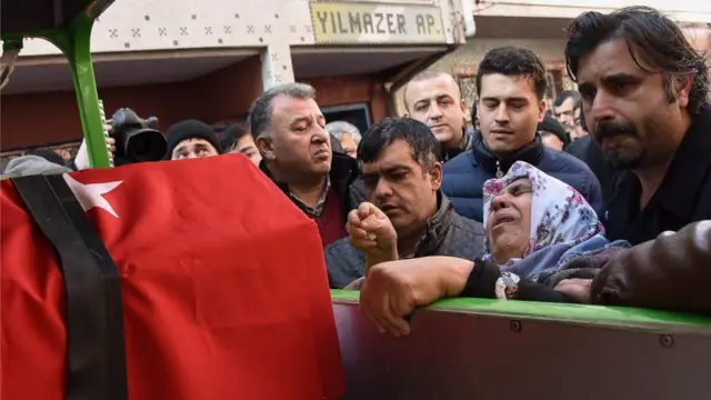 والدة حارس الأمن التركي