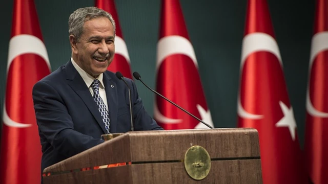 Arınç, altı yıl boyunca hükümet sözcülüğü yaptı