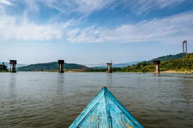 မြစ်ဆုံ စီမံကိန်း