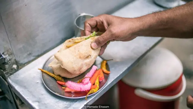 与全麦面饼搭配的沙拉三明治，常被美食爱好者誉为世界上最好的沙拉三明治