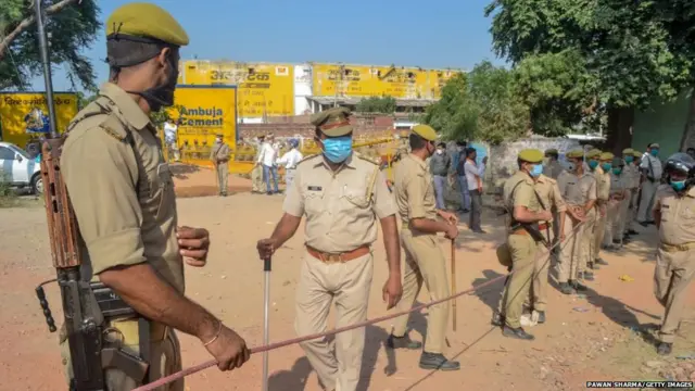 హాథ్‌రస్, Hathras