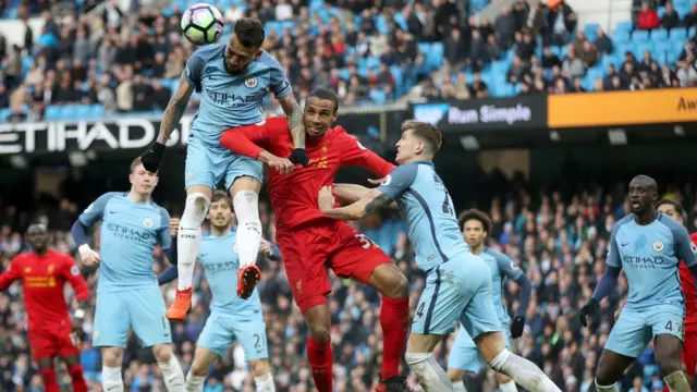 Manchester City gặp Liverpool ở sân Etihad