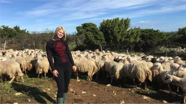 Mnogi stanovnici Paga učestvuju u proizvodnji sira