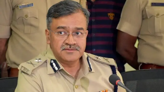 బెంగళూరు ఈస్ట్ అదనపు కమిషనర్ సీమంథ్ కుమార్ సింగ్