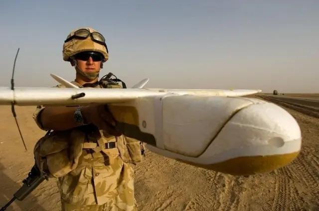 یک سخنگوی وزارت دفاع آمریکا پیشتر گفته بود نیروهای نظامی این کشور برای حملات هوایی در افغانستان اختیار کامل دارند و نیازی به هماهنگی با طالبان ندارند