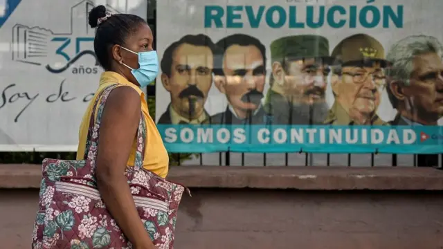 2020ની શરૂઆતમાં ક્યૂબામાં કોરોનાની મહામારી કાબૂમાં હતી. પરંતુ ફરી હવે કેસો વધ્યા છે. દક્ષિણ અમેરિકામાં સૌથી વધુ કેસ ક્યૂબામાં જ છે.