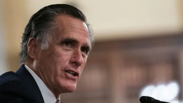 సెనేటర్ మిట్ రోమ్నీ