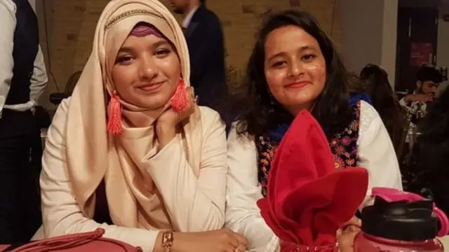 রুমিসা ও রাশিদা নারী অধিকারের ব্যাপারে খুবই সোচ্চার।