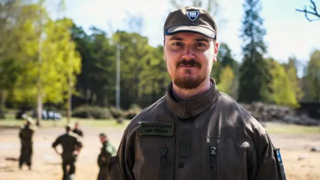 Homem no Exercito da Finlandia