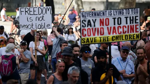 антиваксери