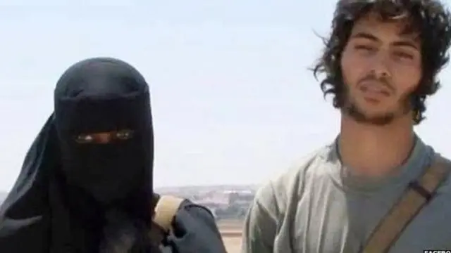 نقش زنان در داعش