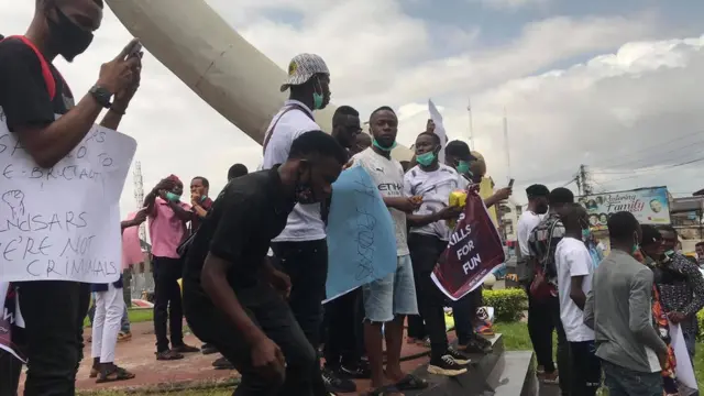 Ngagharịiwe n'Ọnịcha