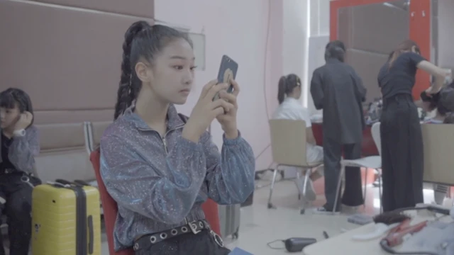 หยาง จิ้งซิน ในวันสำคัญหนึ่งของการเป็นไอดอลฝึกหัด