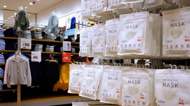 أقنعة الوجه "آيرِزم"