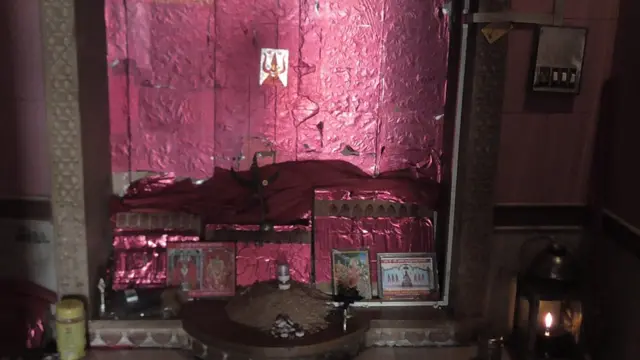 आई नाथ का मंदिर