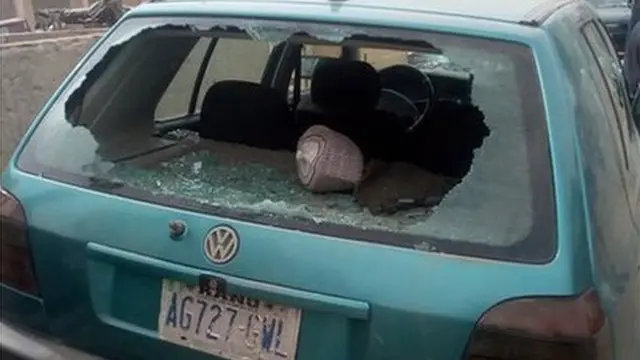 Car wey thugs destroy for Dala LGA