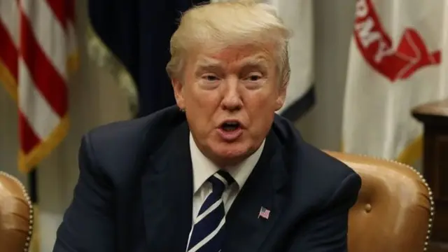 У "ҳожатхона" деб атаган давлатлар ишонилишича, Ҳаити, Салвадор ва Африка мамлакатлари бўлган.