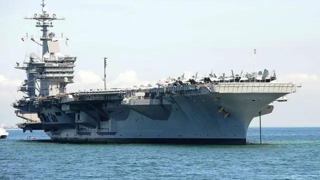 Portaaviones Carl Vinson.