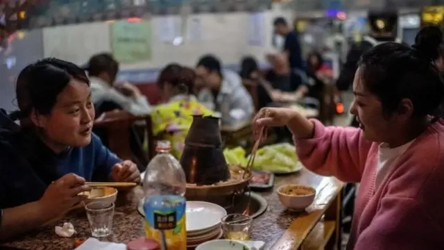 கொரோனா வைரஸ் தொற்று பரவ தொடங்கின சீனா வுஹான் நகரம் இப்போது எப்படி இருக்கிறது?