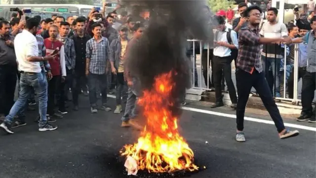 போராட்டம்