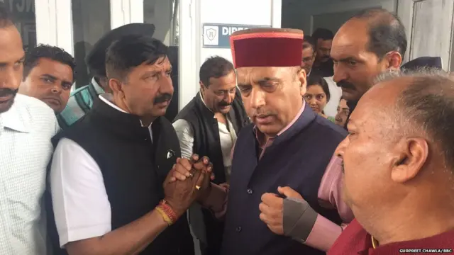 ਹਿਮਾਚਲ ਪ੍ਰਦੇਸ਼ ਦੇ ਮੁੱਖ ਮੰਤਰੀ ਜੈ ਰਾਮ ਠਾਕੁਰ