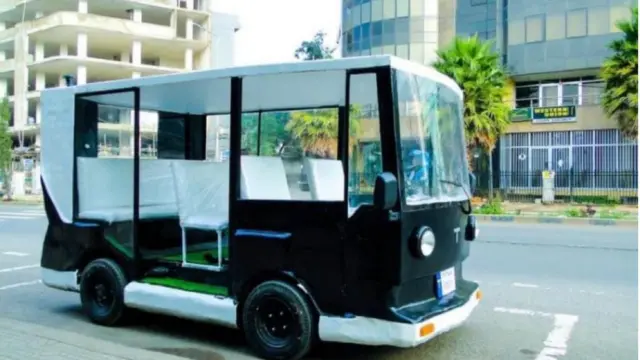 ሺሃብ ሱሌይማን የሰራት መኪና -ታይታን