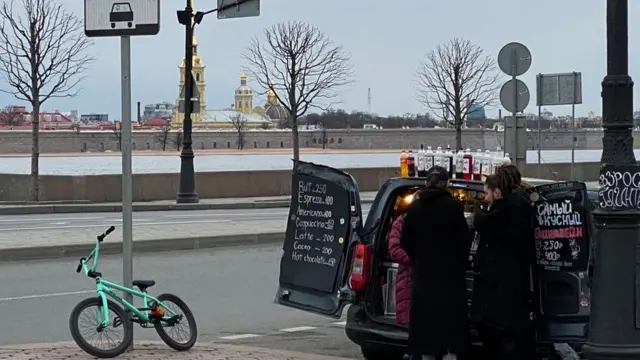 Торговля на улицах Петербурга