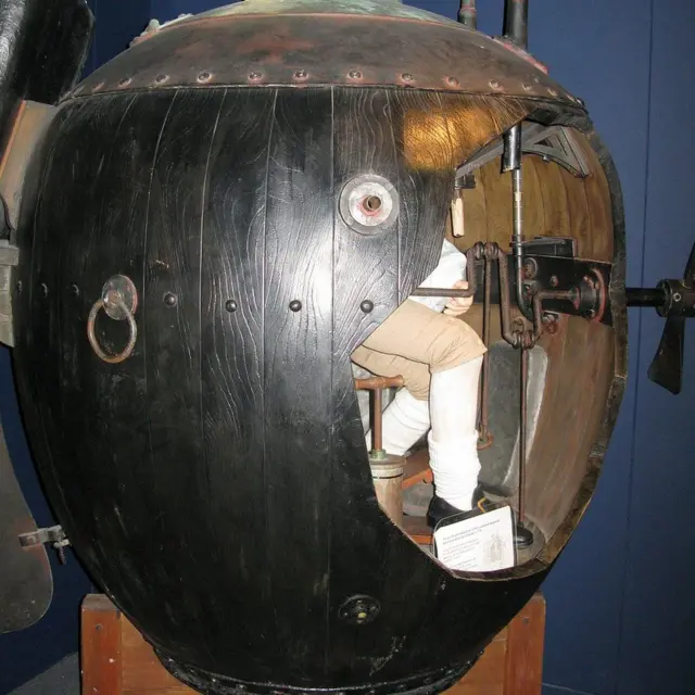 జలాంతర్గమి