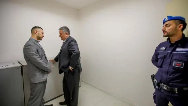 Министр внутренних дел Арсен Аваков также давал показания во время суда над Маркивым