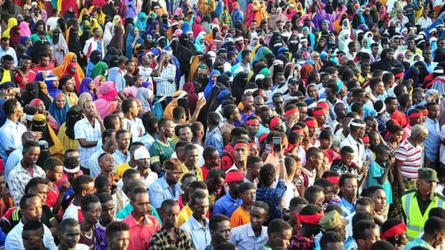 Daruruwan mutane ne suka halarci zanga-zanga