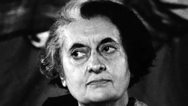 ભૂતપૂર્વ વડાંપ્રધાન ઈંદિરા ગાંધીનો ફોટોગ્રાફ