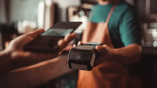 QR குறியீடு மூலம் நடக்கும் மோசடிகள்