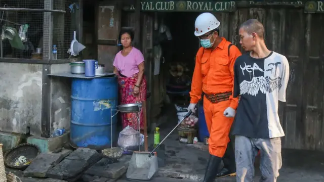 မန္တလေးမှာ သီးသန့်ခွဲခြားစောင့်ကြည့်သူ လေးထောင်ကျော်ရှိပါတယ်။