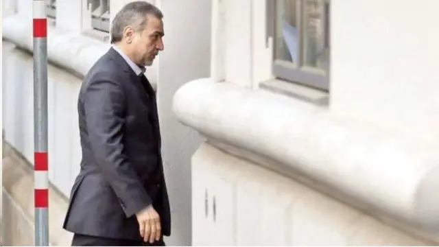 جلسه دفاع رساله دکترای حسین فریدون در دانشکده اقتصاد و علوم سیاسی دانشگاه شهید بهشتی "به دلیل به حد نصاب نرسیدن اساتید داور" لغو شد