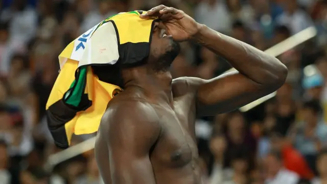Bolt reacciona tras ser descalificado