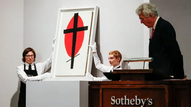 Картини Малевича продавали на аукціоні Sotheby's за десятки мільйонів доларів