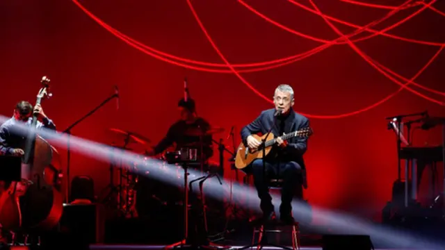 Chico Buarque no palco