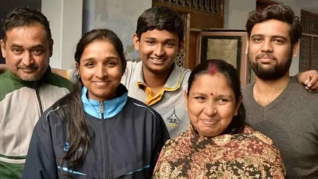 சிவாங்கி