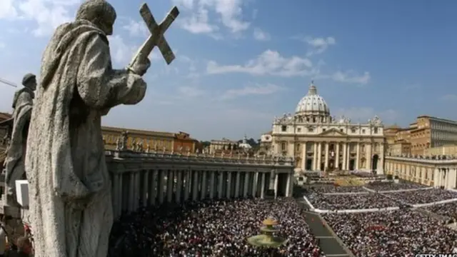 একের পর এক অভিযোগ আসতে থাকলে এনিয়ে তোলপাড় শুরু হয়