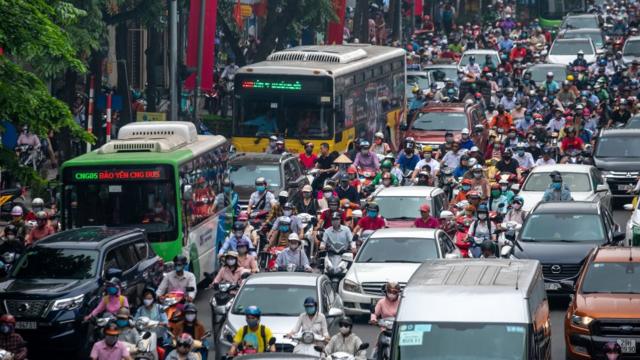 Vietnam, traffic