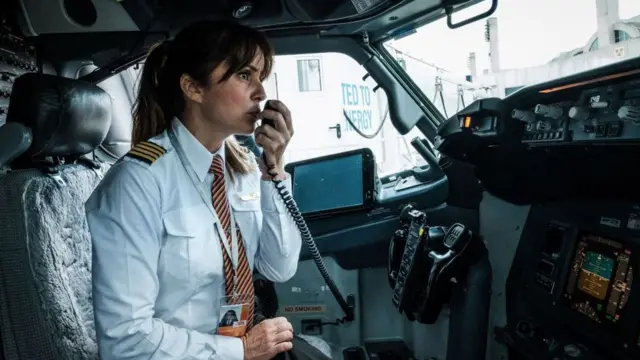 La comandante de GOL Gabriela Carneiro Duarte se prepara para despegar