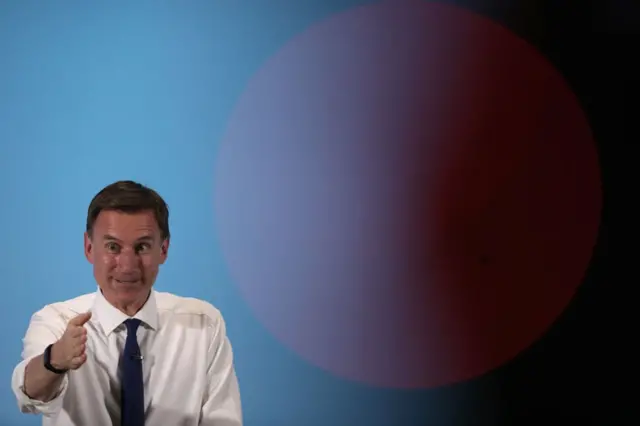 وزير الخارجية البريطاني جيريمي هنت