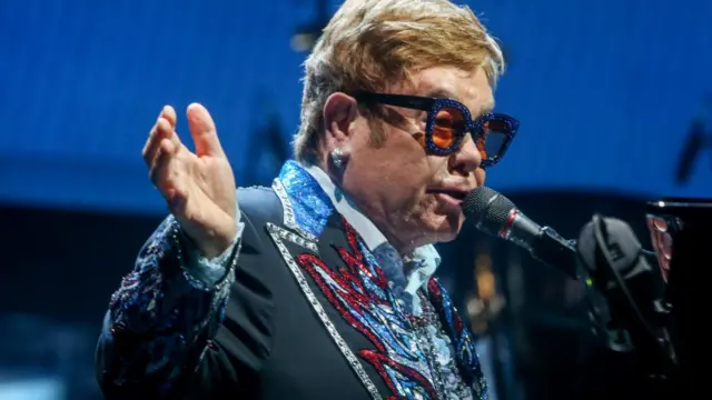 Елтон Джон