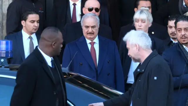 General Halife HafterLibya konferansı düzenlenirken Berlin'deydi. Ancak görüşmelere bizzat katılmadı.