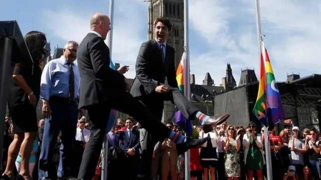 Джастин трюдо на гей-параде в торонто