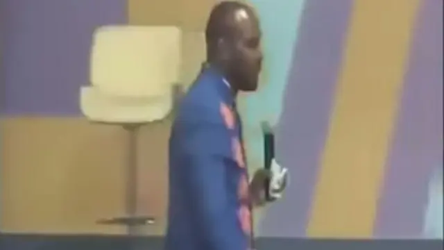 Aworan Wolii to rina idibo aarẹ