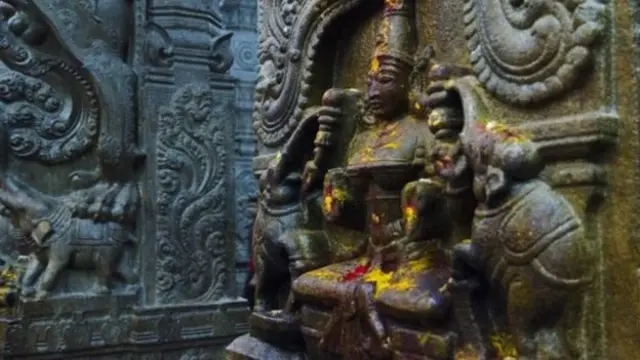 கோயில் சிலை