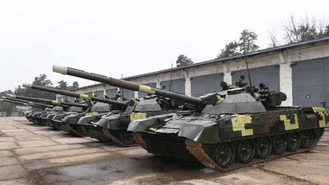 модернізовані танки Т-72АМТ