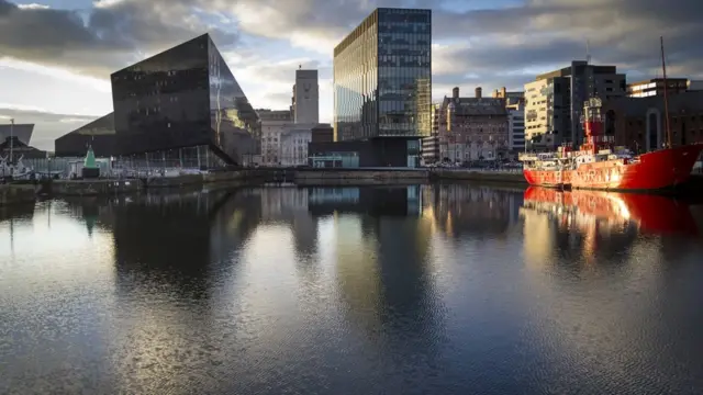 Док Св. Альберта в Ливерпуле